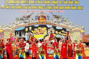Đón nhận Di sản văn hóa phi vật thể quốc gia và khai mạc Lễ hội đình Vạn Ninh năm 2024