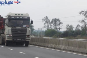 Quảng Trị: Xe vi phạm ngang nhiên vượt hàng chục chốt CSGT