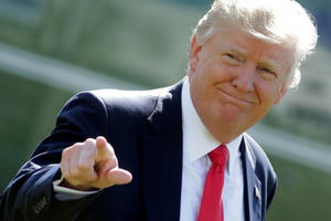 Ông Trump giảm 12 tỷ nợ công của Mỹ sau tháng đầu nhậm chức