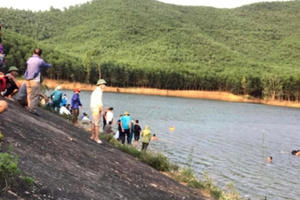 Thông tin mới nhất vụ việc 4 nữ sinh Nghệ An đuối nước tử vong khi đi tắm ở đập nước