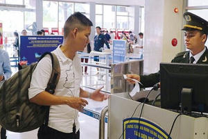 Bộ GTVT chấp thuận cho phép làm thủ tục hàng không bằng tài khoản định danh mức độ 2