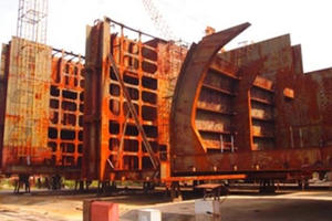 Slide - Điểm tin thị trường: Vinalines bán đấu giá 3 tàu đóng dở theo giá ‘sắt vụn’