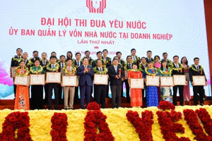 Tôn vinh những tấm gương thi đua yêu nước tại Ủy ban Quản lý vốn nhà nước tại doanh nghiệp