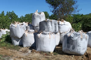 Bất thường hành vi mang chất thải công nghiệp từ Ninh Bình về đổ ở huyện Nông Cống