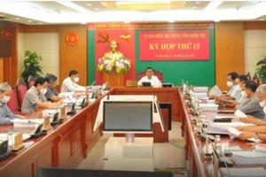 Đề nghị Bộ Chính trị xem xét, thi hành kỷ luật Chủ tịch Hà Nội Chu Ngọc Anh