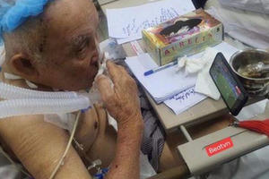 10 câu chuyện, hình ảnh gây xúc động dân mạng năm 2019