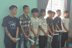 Kiên Giang: Nhóm thanh thiếu niên xảy ra xô xát vì nẹt pô xe, một người dân bị chém trọng thương