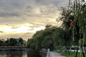 Những gam màu bình yên khi chiều tắt nắng Những gam màu bình yên khi chiều tắt nắng