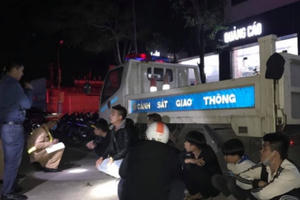 Băng nhóm 2K cứ đêm đến là “biểu diễn” nẹt bô, lãng lách, đánh võng