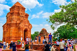 Bình Thuận đón hơn 4,5 triệu lượt khách