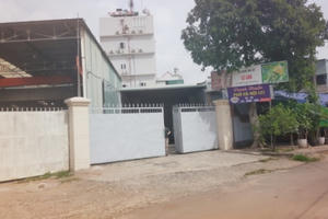 Đương sự kêu cứu trong vụ án đã có 8 bản án, 3 quyết định giám đốc thẩm Đương sự kêu cứu trong vụ án đã có 8 bản án, 3 quyết định giám đốc thẩm