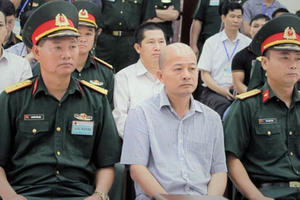 Út trọc xin giảm hình phạt