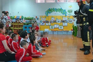 Bài học đắt giá cho công tác đưa đón học sinh tới trường