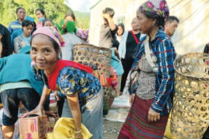 Hồi sinh nơi lũ quét đi qua