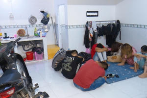 Phạt hơn 200 triệu đồng nhóm đối tượng tổ chức sử dụng ma túy trong mùa dịch Phạt hơn 200 triệu đồng nhóm đối tượng tổ chức sử dụng ma túy trong mùa dịch