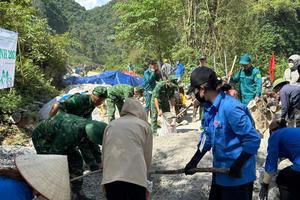 Bộ đội Biên phòng Cao Bằng chung tay xóa nhà tạm, nhà dột nát