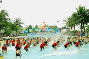 Hello summer 2019: Nhiều hoạt động giải trí hấp dẫn chào đón Ngày Hội mở cửa Công viên Nước