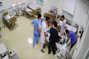 Nữ sinh trong vụ ngạt khí trong xe ô tô được xin đặc cách vào lớp 10 Nữ sinh trong vụ ngạt khí trong xe ô tô được xin đặc cách vào lớp 10