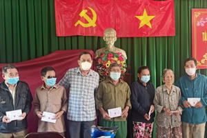 Nạn nhân chất độc da cam Đồng Nai đón "Tết ấm"