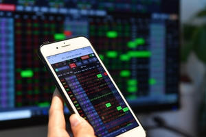 Xử phạt Chứng khoán APG do không báo cáo giảm sở hữu tại PSG