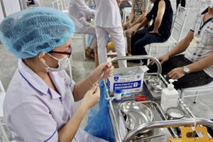 Hải Phòng: Phân bổ và tổ chức tiêm 100.000 liều vaccine AstraZeneca từ ngày 15/9