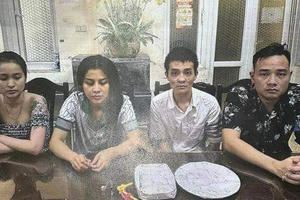 Bắt giữ nhóm nghi phạm giả danh công an cướp tài sản