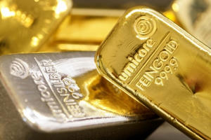 Giá vàng hôm nay 6/3: USD giảm, vàng bật tăng giá