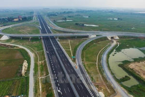 Bộ trưởng Tài chinh Đinh Tiến Dũng và những phút trải lòng đầu năm