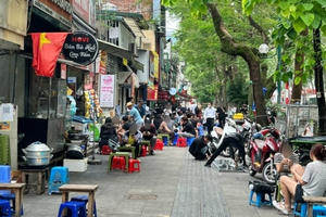 Chi tiết mức phí sử dụng vỉa hè tại TP HCM