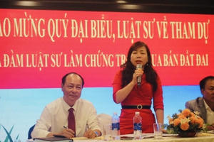 Đồng Nai: Chấn chỉnh việc luật sư làm chứng hợp đồng mua bán đất bằng giấy tờ tay