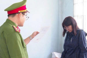 Lật tẩy chiêu thức tinh vi của nữ cán bộ ngân hàng lừa đảo, chiếm đoạt hàng chục tỷ đồng