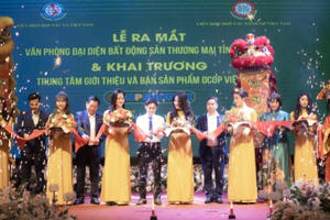 Liên Hiệp HTX Việt Nam khai trương Văn phòng đại diện và Trung tâm giới thiệu bán sản phẩm OCOP tại Nghệ An Liên Hiệp HTX Việt Nam khai trương Văn phòng đại diện và Trung tâm giới thiệu bán sản phẩm OCOP tại Nghệ An