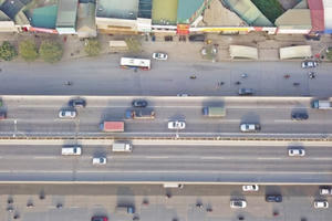 Chi 100 tỉ xén dải phân cách dịp Tết, vành đai 3 vẫn chưa thể giảm tắc