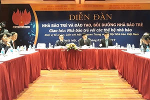 Đào tạo nhà báo trẻ luôn gắn với đạo đức nghề nghiệp