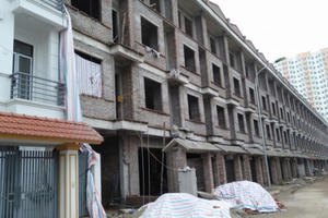 Hà Nội: Vùng 2, vùng 3 cho phép tiếp tục thi công xây dựng