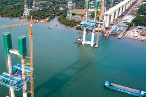 Chủ tịch HĐTV và Tổng giám đốc được điều khỏi Tổng công ty Đường cao tốc Việt Nam