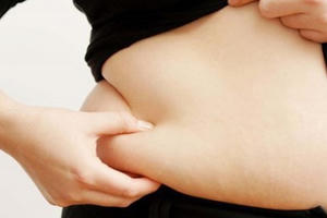 Giật mình những căn bệnh có thể tấn công khi tiếc rẻ đồ ăn thừa Tết