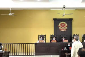 Sát hại hàng xóm vì bị doạ cướp vàng