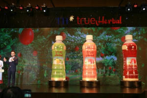 TH true Herbal ra mắt thức uống thảo dược hoàn toàn tự nhiên