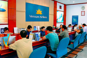 Liên hệ hotline 0916562119 nếu giá vé máy bay cao hơn quy định