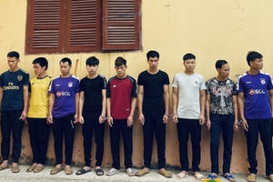 Lạng Sơn: Bắt "ổ nhóm" đánh bạc dưới hình thức xóc đĩa