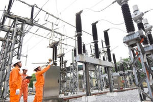 Từ tháng 11/2023, EVN Hà Nội sẽ "chốt" chỉ số công tơ điện vào ngày cuối tháng