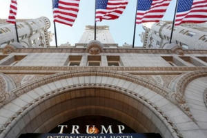 Tỷ phú Donald Trump mở khách sạn hạng sang gần ngay Nhà Trắng