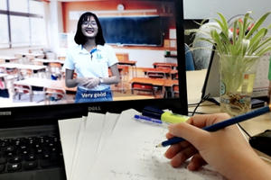 Tháo gỡ áp lực cho giáo viên dạy học trực tuyến