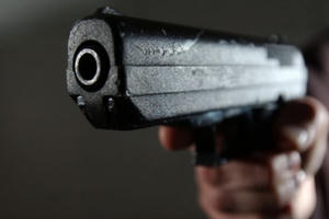 Vĩnh Phúc: Khởi tố đối tượng cầm súng dọa giết hàng xóm