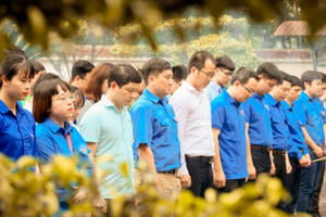 Đoàn thanh niên Bộ Tư pháp: Về Hà Tĩnh tri ân những bông hoa bất tử