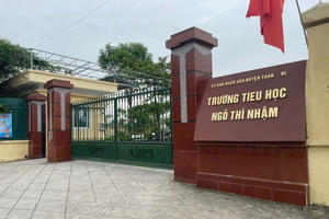 Giáo viên truyền tải không đúng chủ trương, nhà trường bị phụ huynh phản ứng Giáo viên truyền tải không đúng chủ trương, nhà trường bị phụ huynh phản ứng