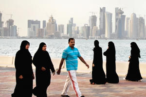 Vì đâu lớn thua bé?