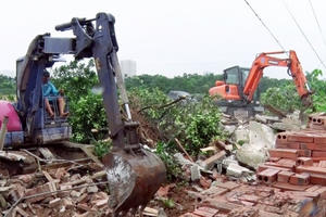 Hà Nội: Kiểm tra vi phạm hành chính đất đai tại 11 quận, huyện