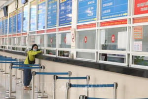 Đìu hiu bến xe Hà Nội ngày giáp Tết